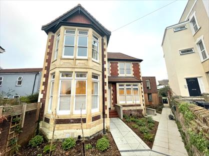 2 Bed Flat, Dean Lane, BS3