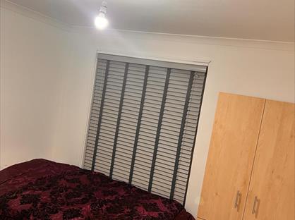 Room in a Shared House, Cheshunts, SS13
