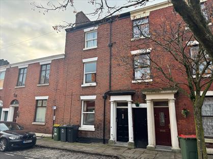 Studio Flat, Great Avenham Street, PR1