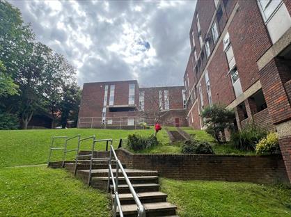 2 Bed Flat, Downs Road, LU1