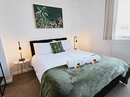 3 Bed Terraced House, Chestnut Grove, CB4