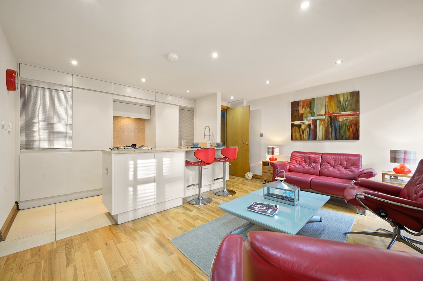 Manchester - Room in a Shared Flat, Whitworth Street, M1 - To Rent Now for £850.00 p/m