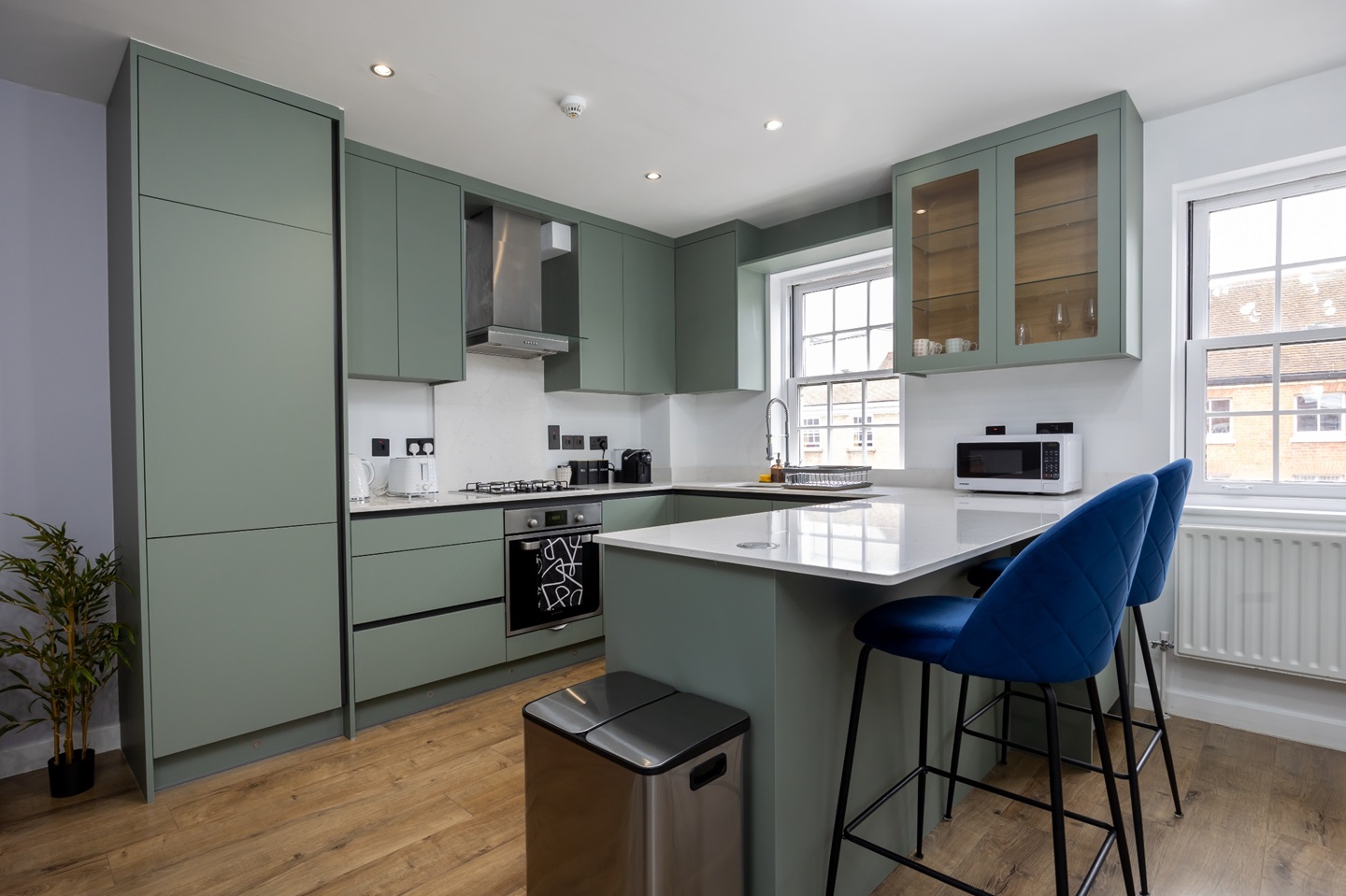 3 Bed Flat, Home Court, RG1, N1 7GU