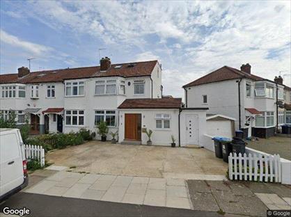 Studio Flat, Eastbury Avenue, EN1