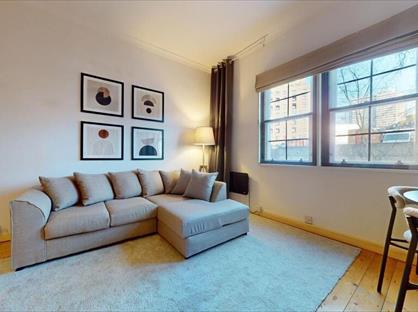 Studio Flat, London, W8