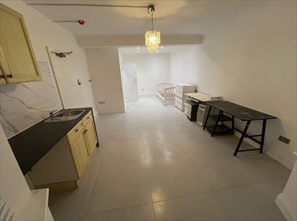 Studio Flat, Sudbury Heights Avenue, UB6