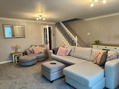 3 Bed End Terrace, Bridgeacre Gardens, CV3