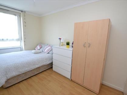 3 Bed Flat, Collingwood Street, E1