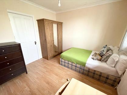 Room in a Shared House, Folly Wall, E14