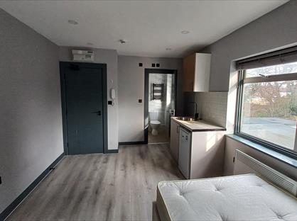 Studio Flat, Windmore Avenue, EN6