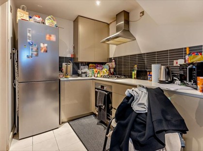 Studio Flat, High Street, HA6