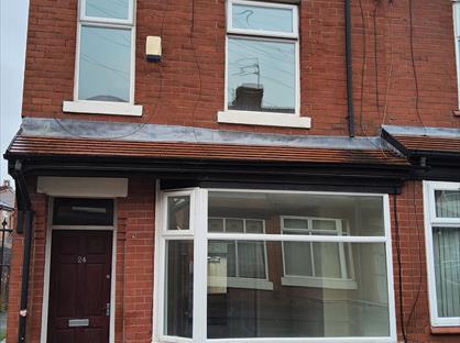 3 Bed End Terrace, Herschel Street, M40