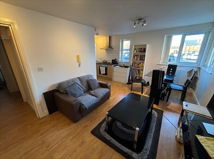 1 Bed Flat, Newland House, LS6