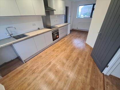 3 Bed Semi-Detached House, Estone Drive, S26