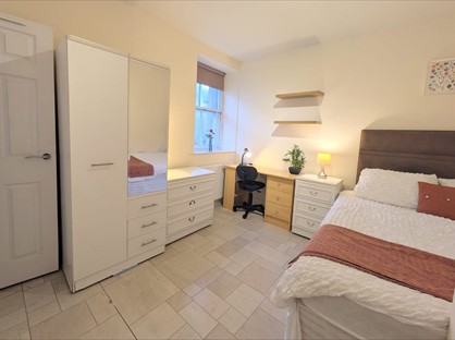 Room in a Shared House, St Michael Street, DG1