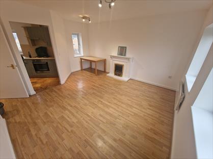 2 Bed Flat, Morgan Close, LU4