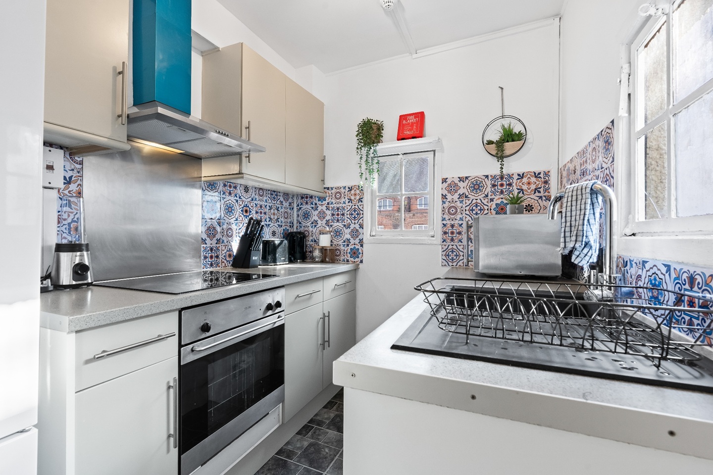 Additional image 6 of 2 Bed Flat, High Street, OX1, N1 7GU