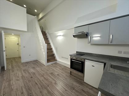 1 Bed Flat, Ravensdale Industrial Estate, N16