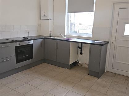 2 Bed Terraced House, Laithe Street, BB11