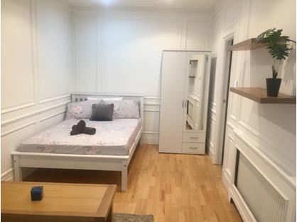 Studio Flat, Danbury Street -, N1