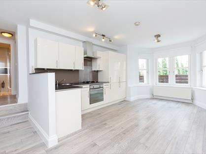 1 Bed Flat, Crescent Road, N8
