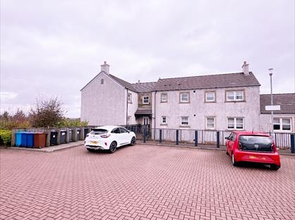 3 Bed Flat, Mallots View, G77