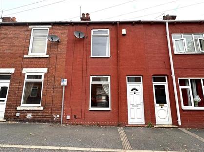 2 Bed Terraced House, Blundell Road, WF9