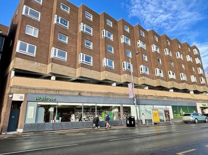 Room in a Shared Flat, Grosvenor Court, G12