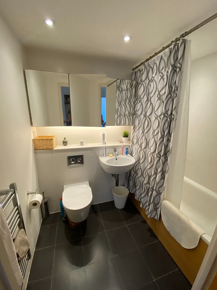 Additional image 17 of 1 Bed Flat, Adelaide Wharf, E2, N1 7GU