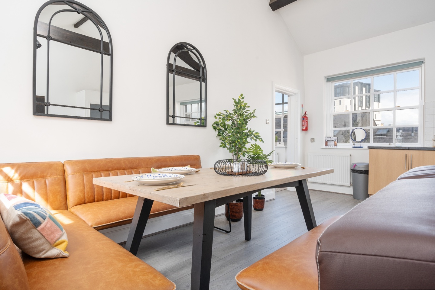 Additional image 5 of 1 Bed Flat, Wood Street, L1, N1 7GU