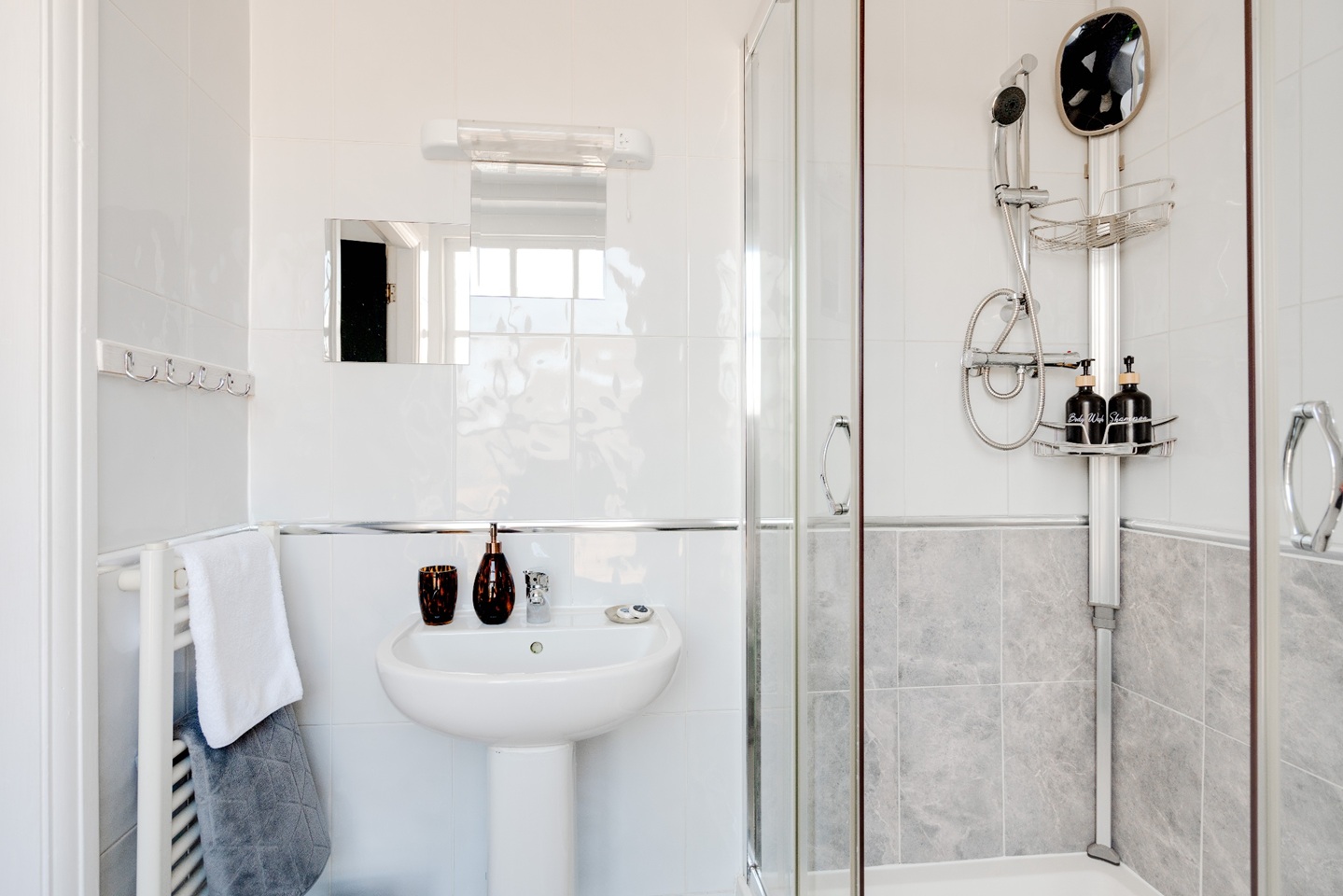 Additional image 11 of 1 Bed Flat, Wood Street, L1, N1 7GU