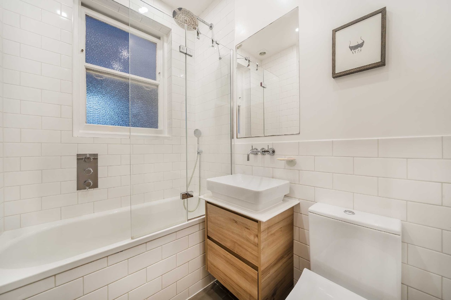 Additional image 8 of 3 Bed Flat, Effra Mansions, SW2, N1 7GU