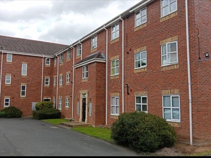 2 Bed Flat, Cornifer Place., DY13