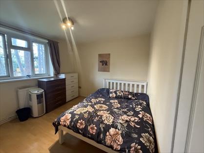 Room in a Shared House, Wharncliffe House, SW15