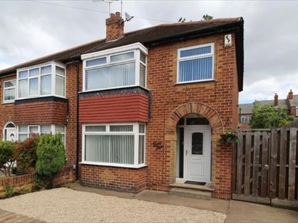 3 Bed Semi-Detached House, St. James Gardens, DN4
