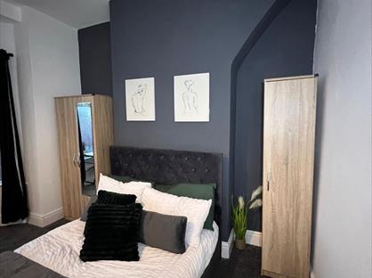 Room in a Shared House, Kensington Avenue, M14