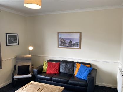 2 Bed Flat, Stenhouse Avenue West, EH11