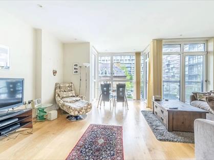 2 Bed Flat, Hepworth Court, SW1W