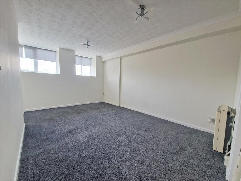 Additional image 5 of 1 Bed Flat, Old School Court, M9, N1 7GU