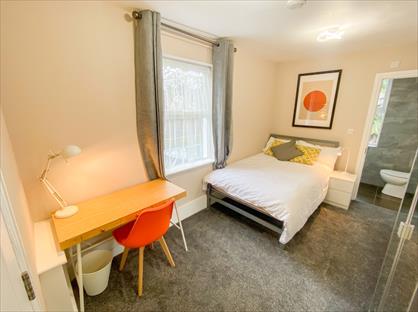 Room in a Shared House, Fullerton Road, CR0