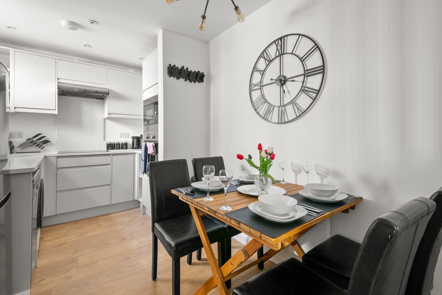 London - 2 Bed Detached House, London Mews, W2 - To Rent Now for £6,200 ...