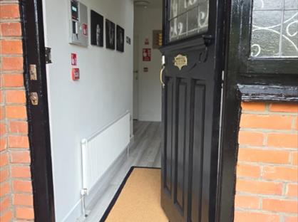 6 Bed Detached House, Whitchurch Lane, HA8