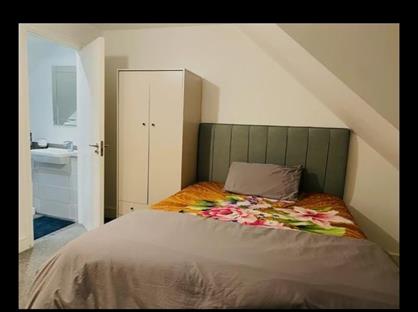 Room in a Shared House, Charlotte Court, ME9