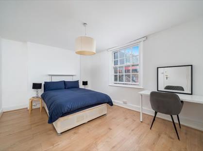 Room in a Shared House, New Road, E1