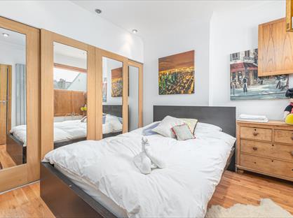 4 Bed Terraced House, Stephendale Road, SW6