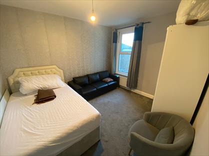 Room in a Shared House, Sheridan Road, E12