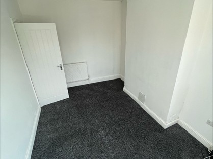 3 Bed Terraced House, Lawford Road, CV21