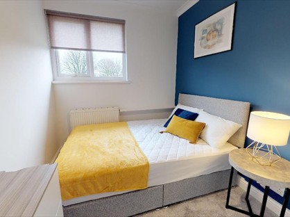 Room in a Shared House, Helston Road, LS10