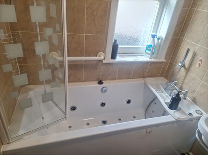 2 Bed Semi-Detached House, Rawthorpe Lane, HD5