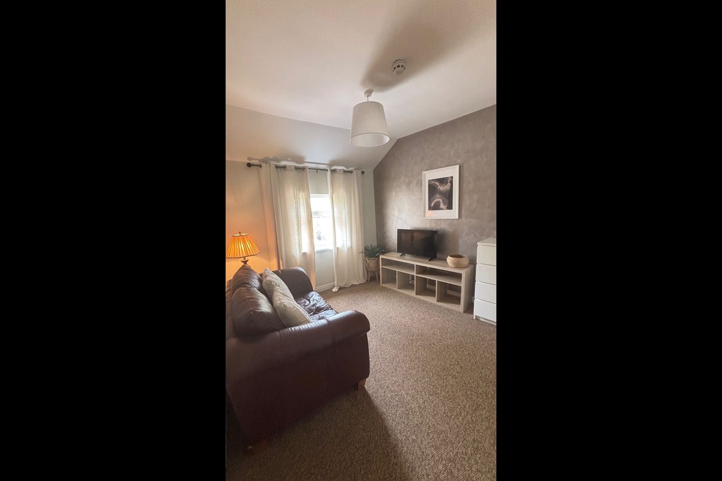 1 Bed Flat, Upper Newtownards Road, BT4
